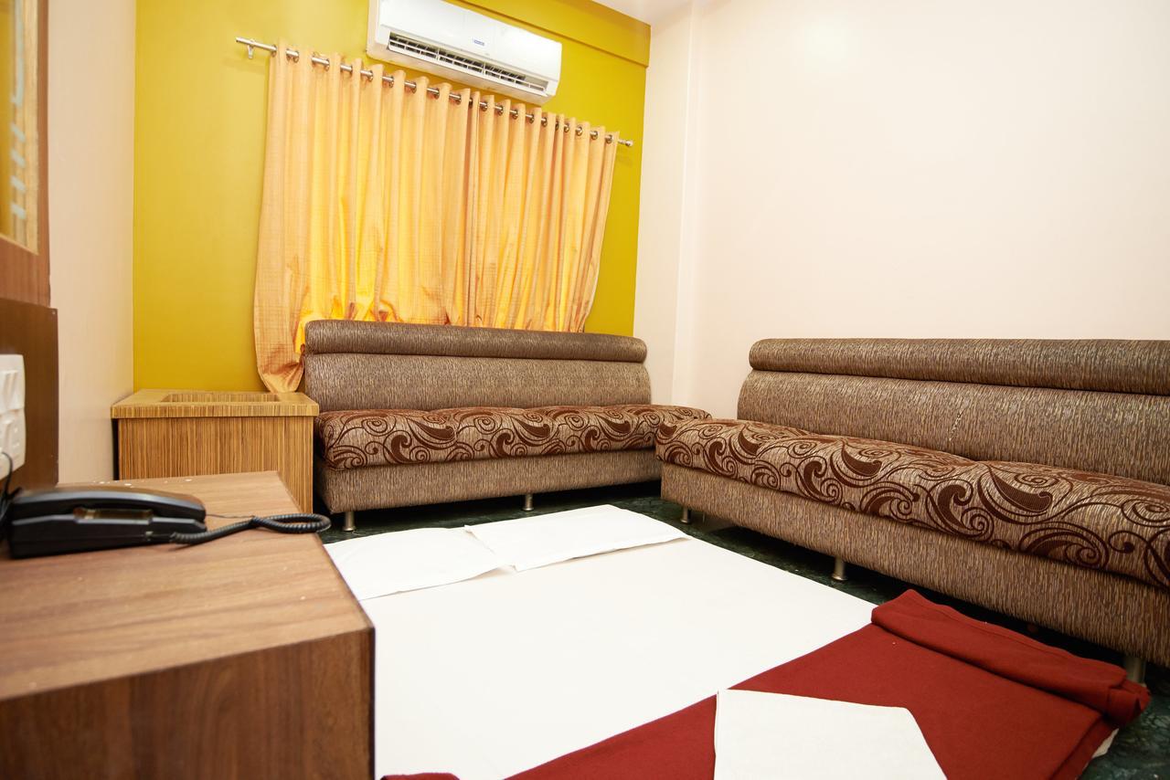 Hotel Three G Ширди Экстерьер фото