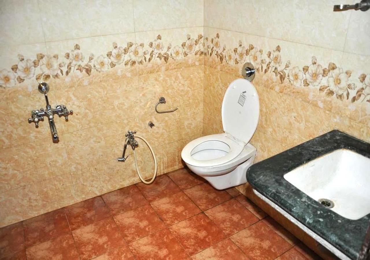 Hotel Three G Ширди Экстерьер фото